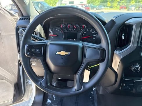 Used 2020 Chevrolet Silverado 2500 Custom w/ Custom Value Package AWD/4WD image 23