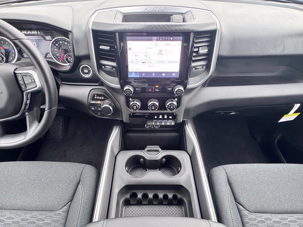 Used 2026 RAM 1500 Express AWD/4WD image 27