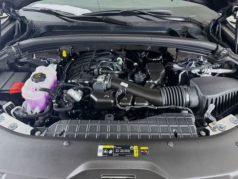 New 2025 Jeep Grand Cherokee L Limited w/ Luxury Tech Group II image 32