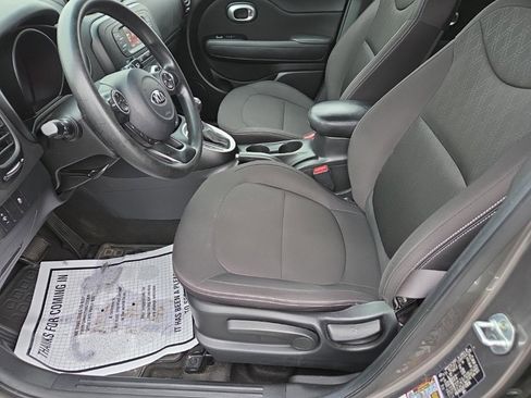 Used 2015 Kia Soul image 15