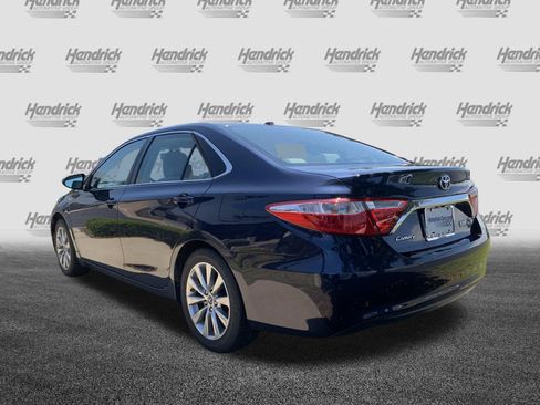 Used 2015 Toyota Camry XLE w/ Moonroof Package FWD image 8