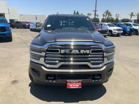New 2025 RAM 2500 Laramie AWD/4WD image 2