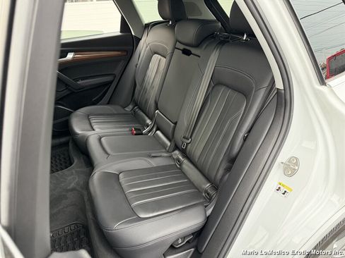 Used 2023 Audi Q5 2.0T Premium Plus w/ Premium Plus Package AWD/4WD image 47
