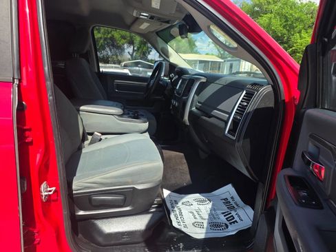 Used 2016 RAM 2500 SLT image 25