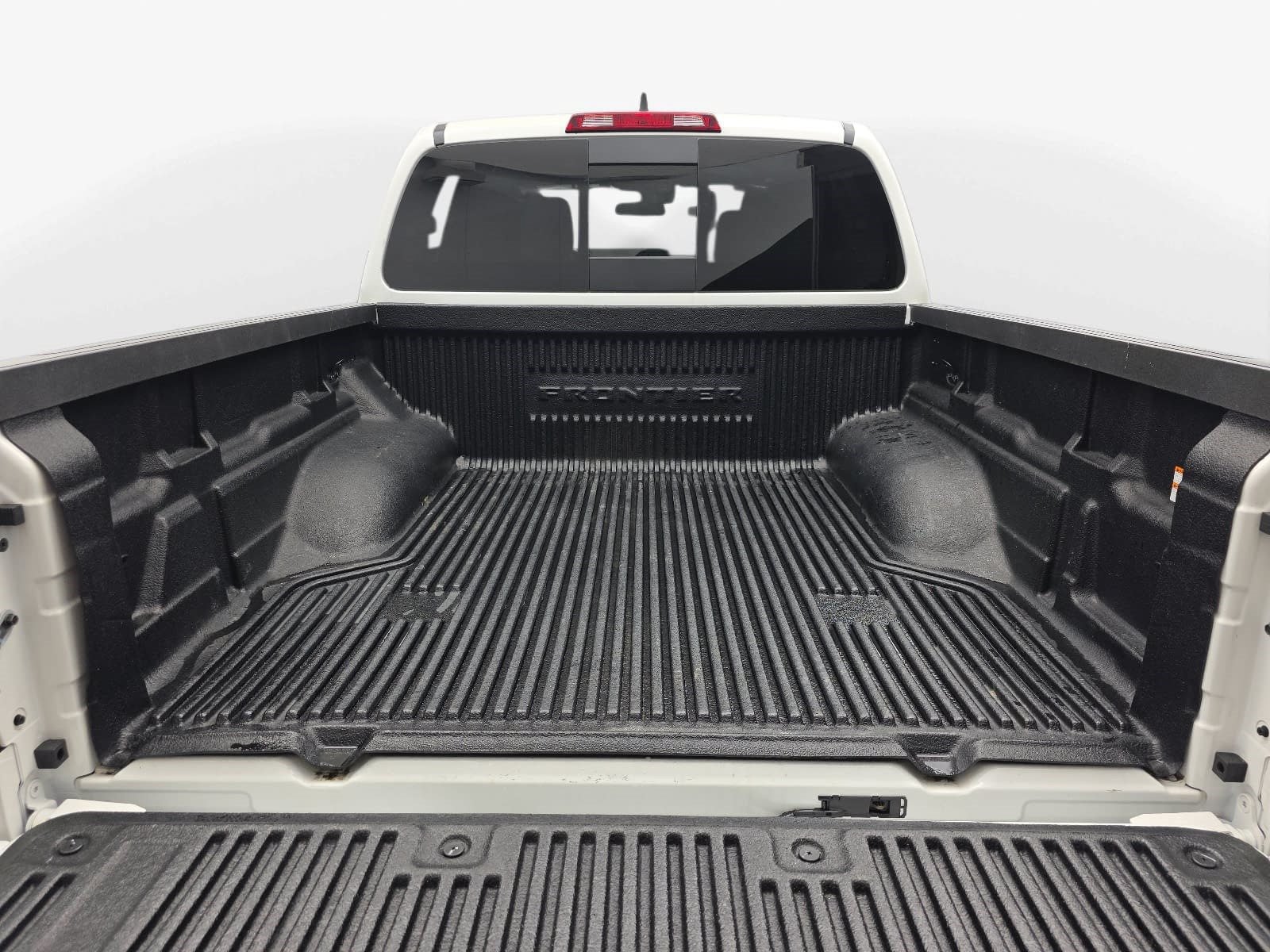 Used 2025 Nissan Frontier PRO-4X AWD/4WD image 27