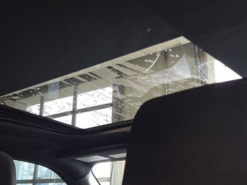 Used 2022 Ford F150 XLT w/ Equipment Group 302A High image 12