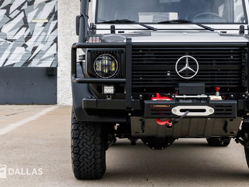 Used 1990 Mercedes-Benz Other Mercedes-Benz Models image 4