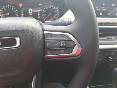 Used 2024 Jeep Compass Limited AWD/4WD image 17