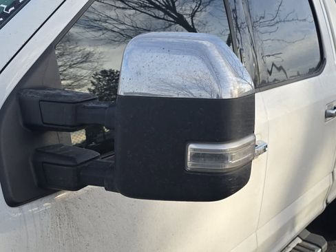 Used 2022 Ford F250 XLT w/ XLT Premium Package image 9