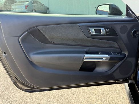 Used 2024 Ford Mustang Coupe RWD image 11