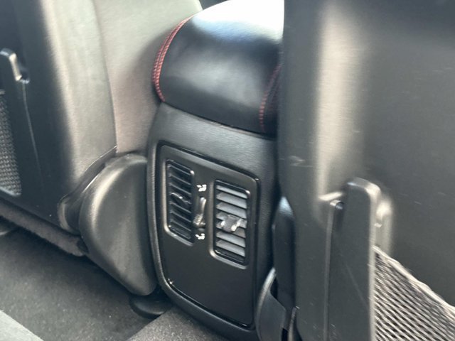 Used 2025 Dodge Durango GT RWD image 20