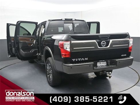 Used 2017 Nissan Titan Platinum Reserve image 24