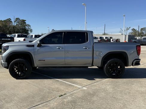 Used 2023 GMC Sierra 1500 AT4 w/ Technology Package image 8