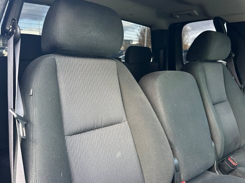 Used 2011 Chevrolet Silverado 1500 LS image 16