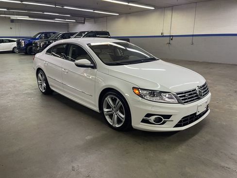 Used 2014 Volkswagen CC Sport FWD image 1