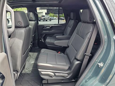 New 2026 Chevrolet Tahoe RST w/ Comfort Package AWD/4WD image 17