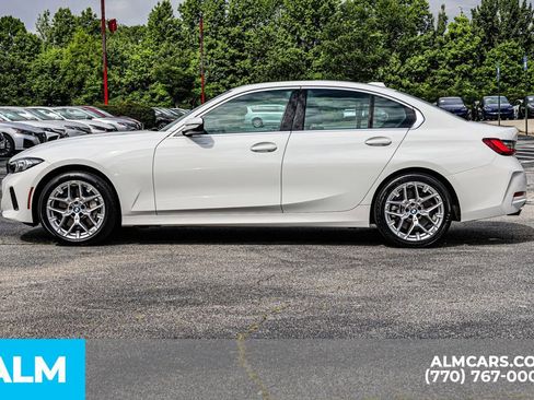Used 2025 BMW 330i Sedan image 9