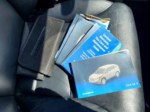 Used 2013 Honda CR-V EX-L image 24