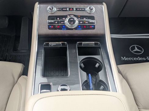 Used 2024 Lincoln Aviator Reserve w/ Equipment Group 201A AWD/4WD image 20