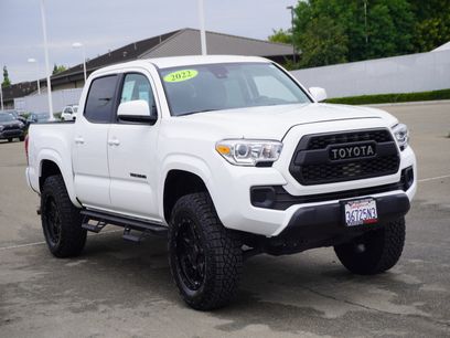 Used 2022 Toyota Tacoma SR w/ SR Convenience Package