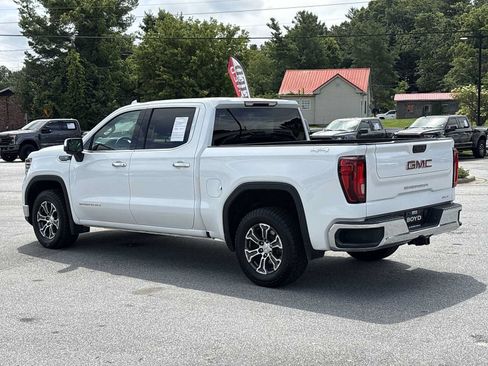 Used 2025 GMC Sierra 1500 SLT AWD/4WD image 8