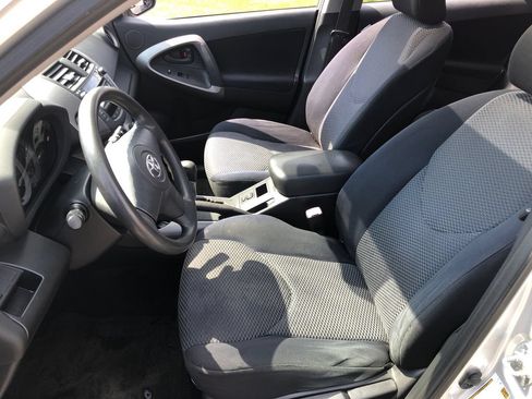 Used 2006 Toyota RAV4 Sport FWD image 18