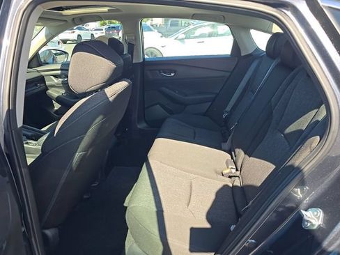 Used 2023 Honda Accord EX image 14