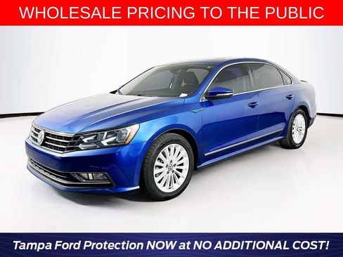 Used 2016 Volkswagen Passat 1.8T SE image 1