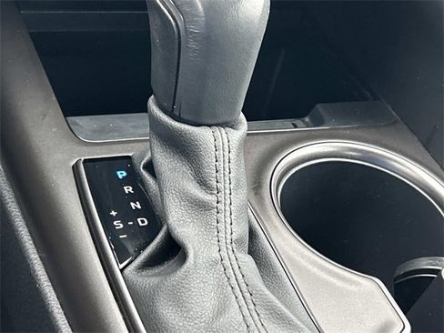 Used 2024 Toyota Camry SE image 33