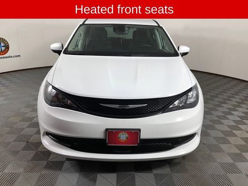 Used 2023 Chrysler Voyager LX FWD image 14