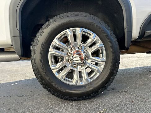 Used 2022 GMC Sierra 2500 Denali image 18