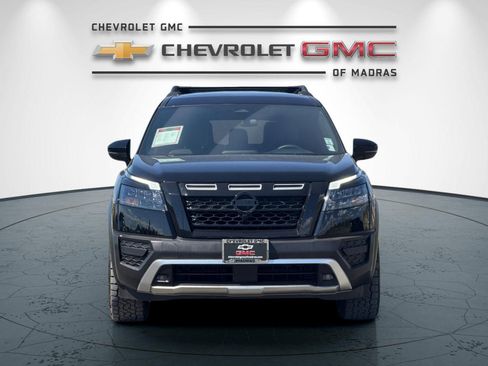 Used 2025 Nissan Pathfinder Rock Creek AWD/4WD image 8