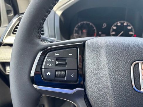 Certified 2026 Honda Odyssey Touring image 12