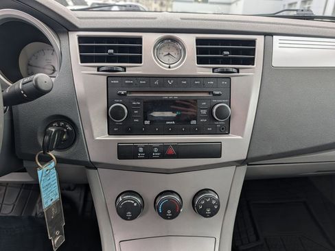 Used 2008 Chrysler Sebring Touring image 22