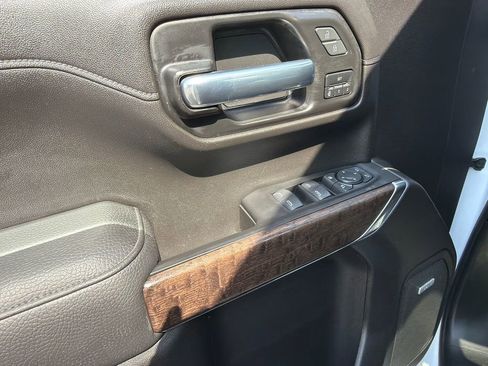 Used 2022 GMC Sierra 1500 Denali w/ Denali Premium Package image 37