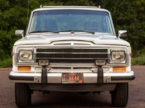 Used 1989 Jeep Grand Wagoneer AWD/4WD image 58