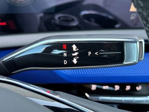 New 2026 Cadillac Optiq Luxury 1 image 22