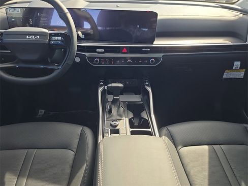 New 2026 Kia Sorento S image 14