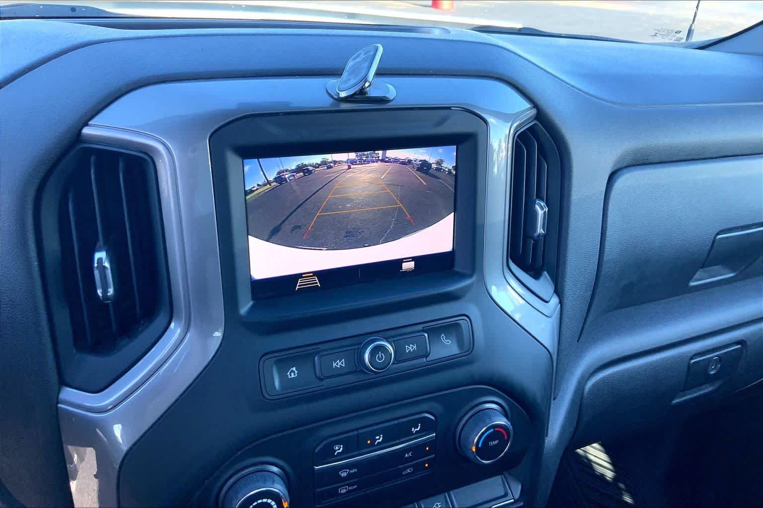 Used 2022 Chevrolet Silverado 1500 Custom AWD/4WD image 33
