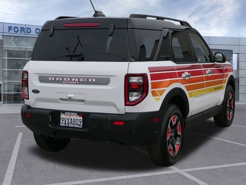 Used 2025 Ford Bronco Sport Free Wheeling w/ Convenience Package image 4