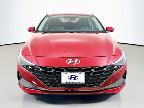 Certified 2023 Hyundai Elantra Limited w/ Cargo Package FWD image 2