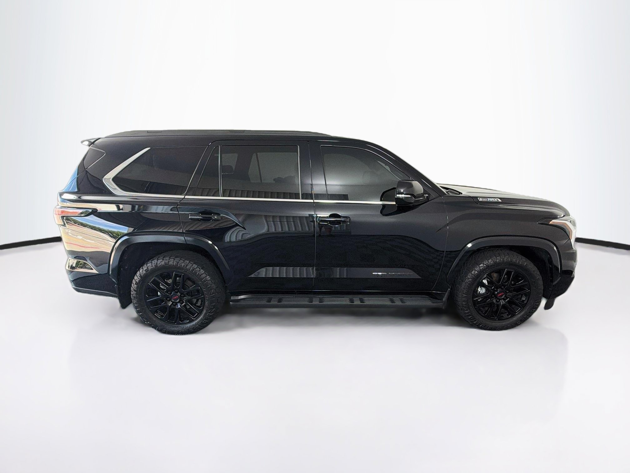 Used 2024 Toyota Sequoia SR5 w/ SR5 Premium Package RWD image 10