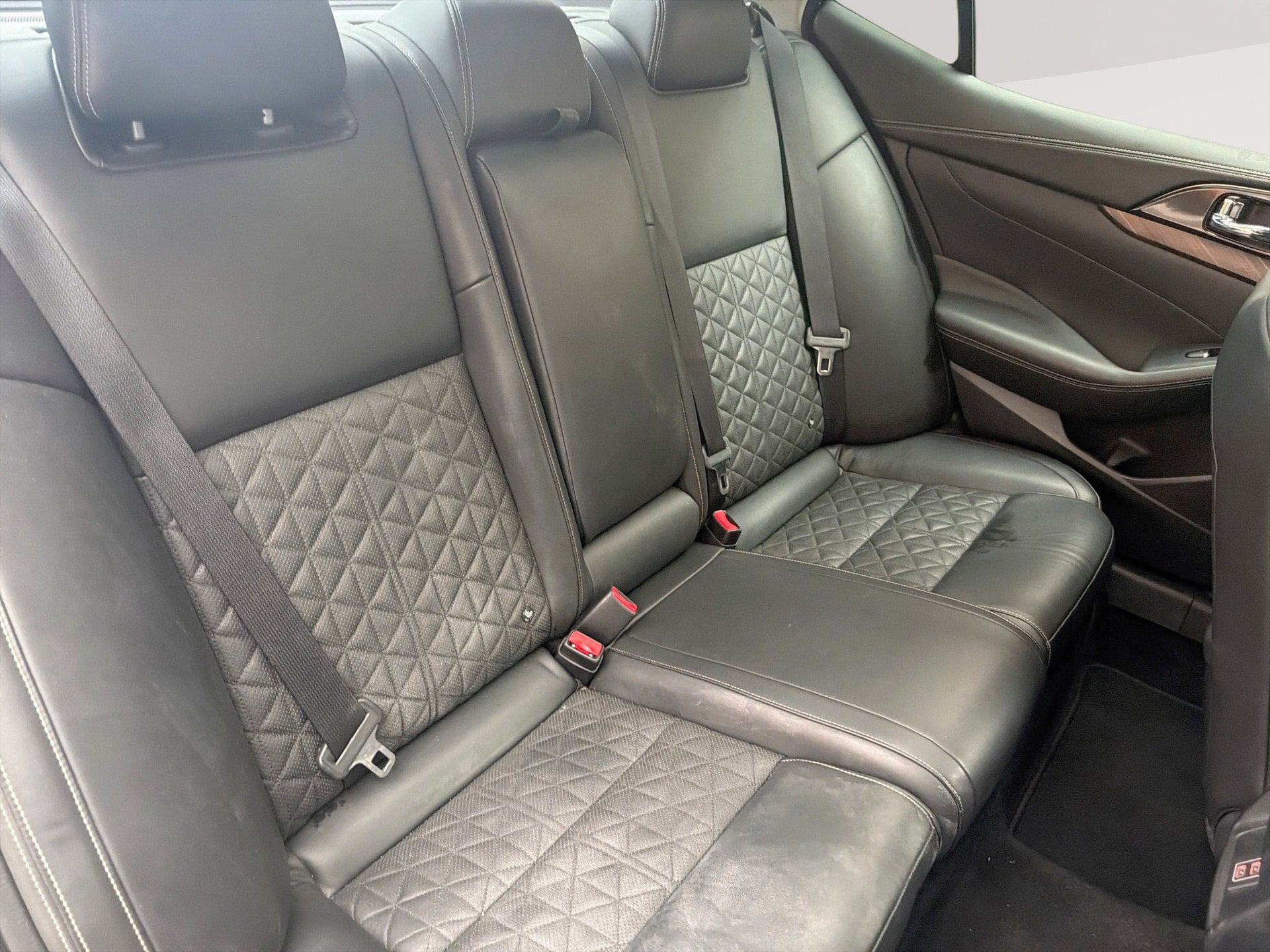 Used 2018 Nissan Maxima Platinum FWD image 27