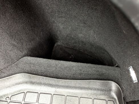 Used 2015 Tesla Model S AWD image 37