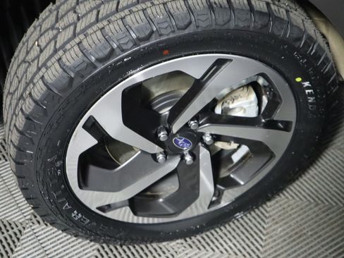 Used 2022 Subaru Forester Touring w/ Popular Package #3 image 19