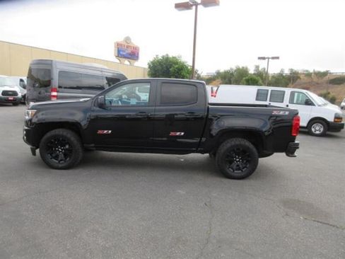 Used 2016 Chevrolet Colorado Z71 w/ Z71 Midnight Edition RWD image 4