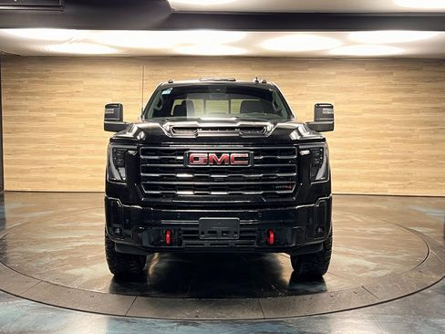 Used 2025 GMC Sierra 2500 AT4 w/ AT4 Premium Plus Package image 21