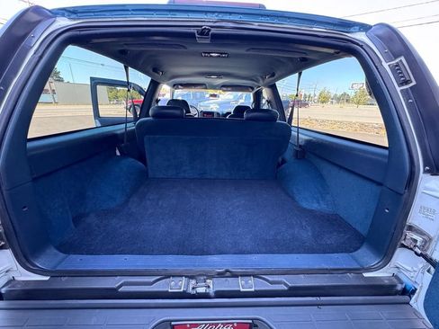 Used 1999 Chevrolet Tahoe 2WD 2-Door w/ Convenience Group image 18