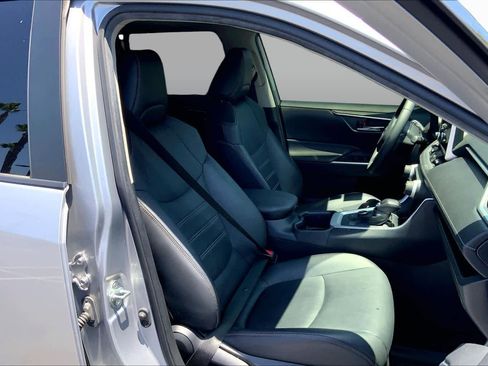 Certified 2023 Toyota RAV4 XLE Premium AWD/4WD image 8