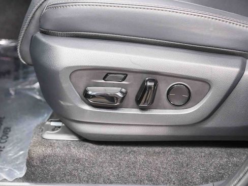 Used 2024 Lexus GX 550 image 22